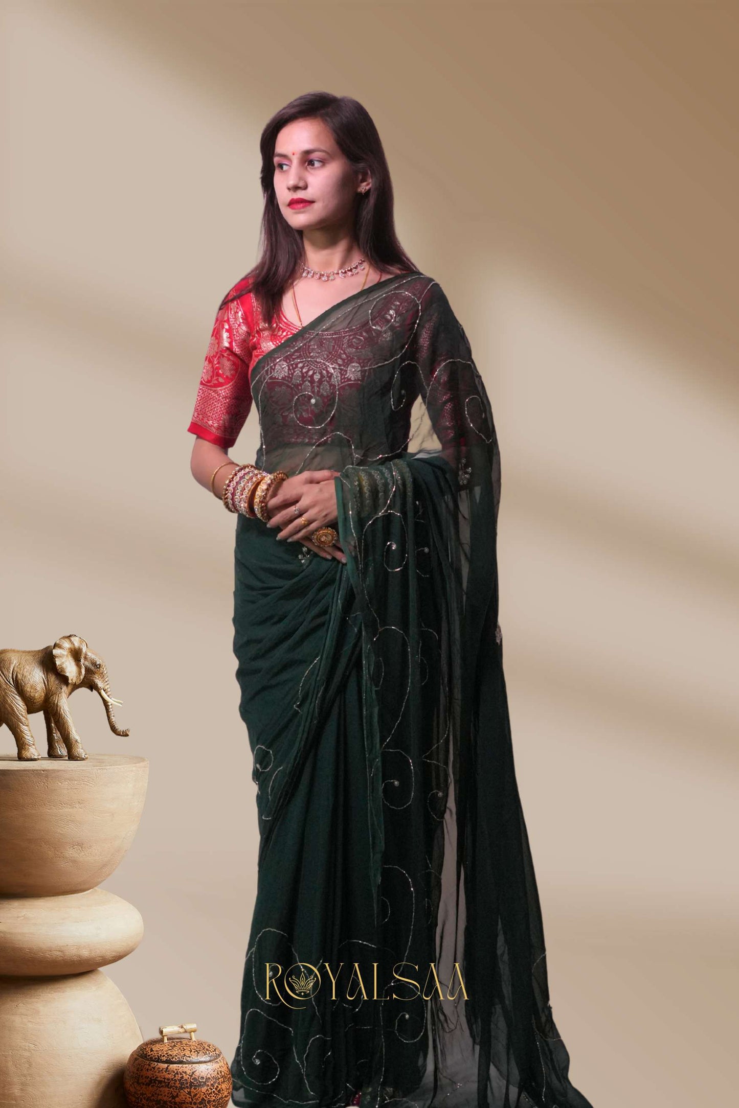 Jaal Saree – Timeless Handcrafted Detailing