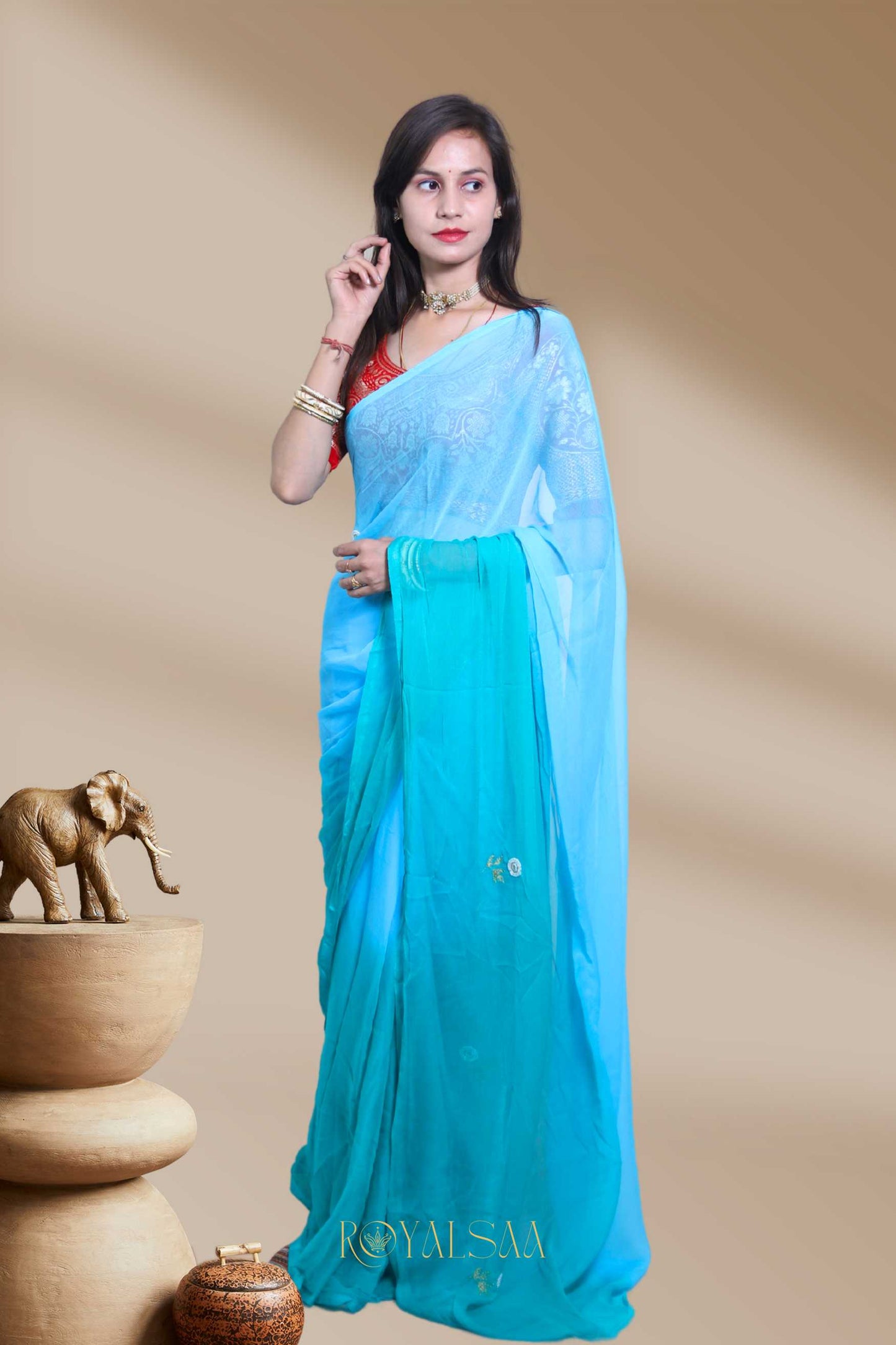 Elegant Bloom Butti Saree – Handcrafted with 30+ Buttis