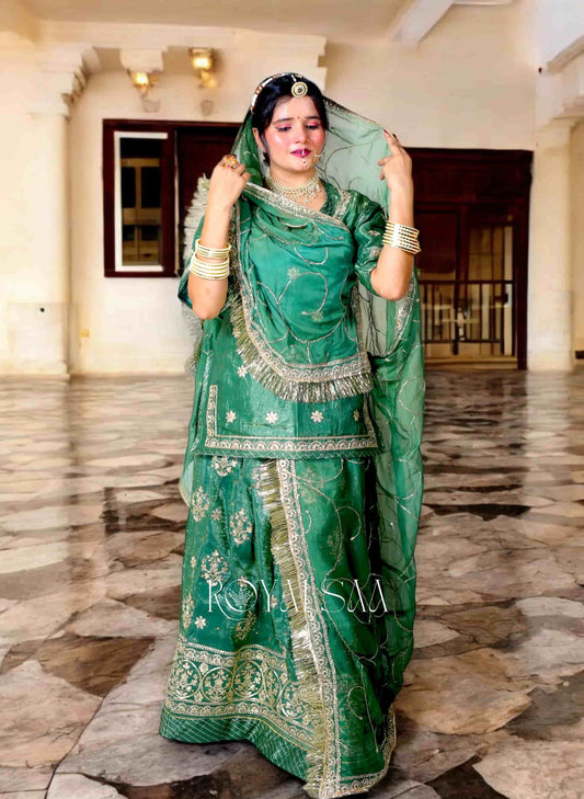 Mehroor Zayra Rajputi Poshak Set