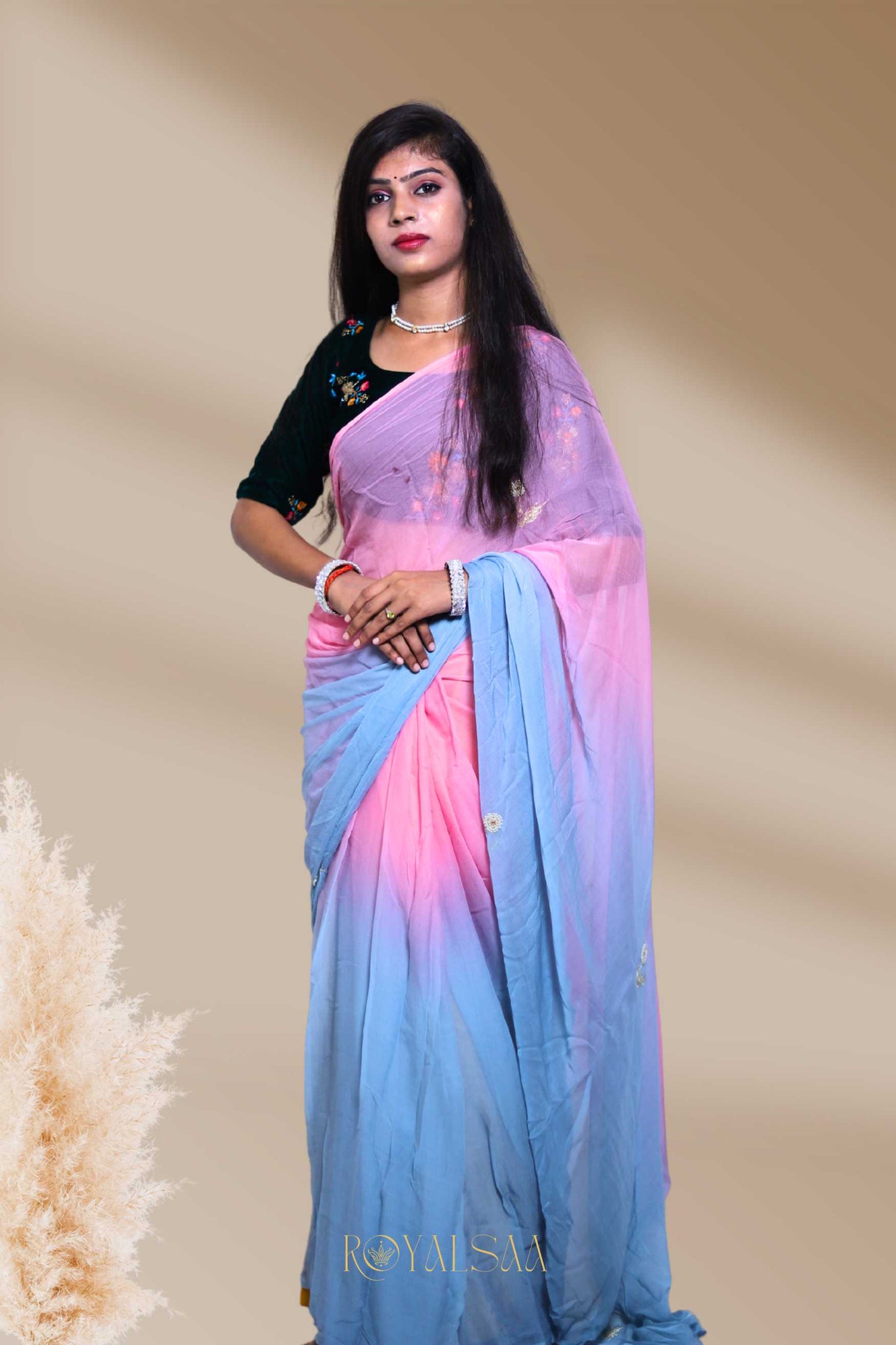 Butti Saree – Handcrafted Beauty with 30+ Intricate Butti Designs