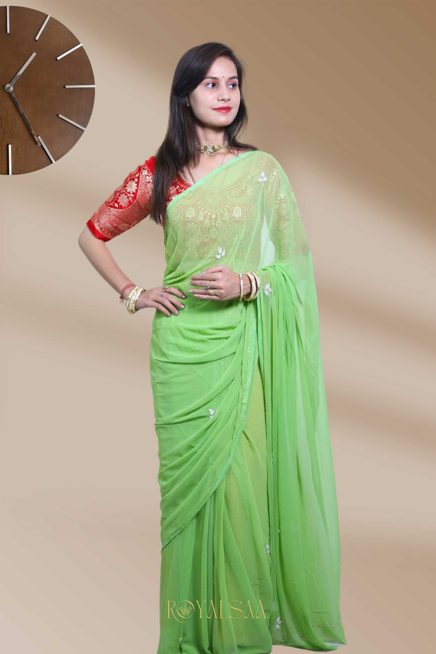 Butti Saree – Graceful Handcrafted Butti Work