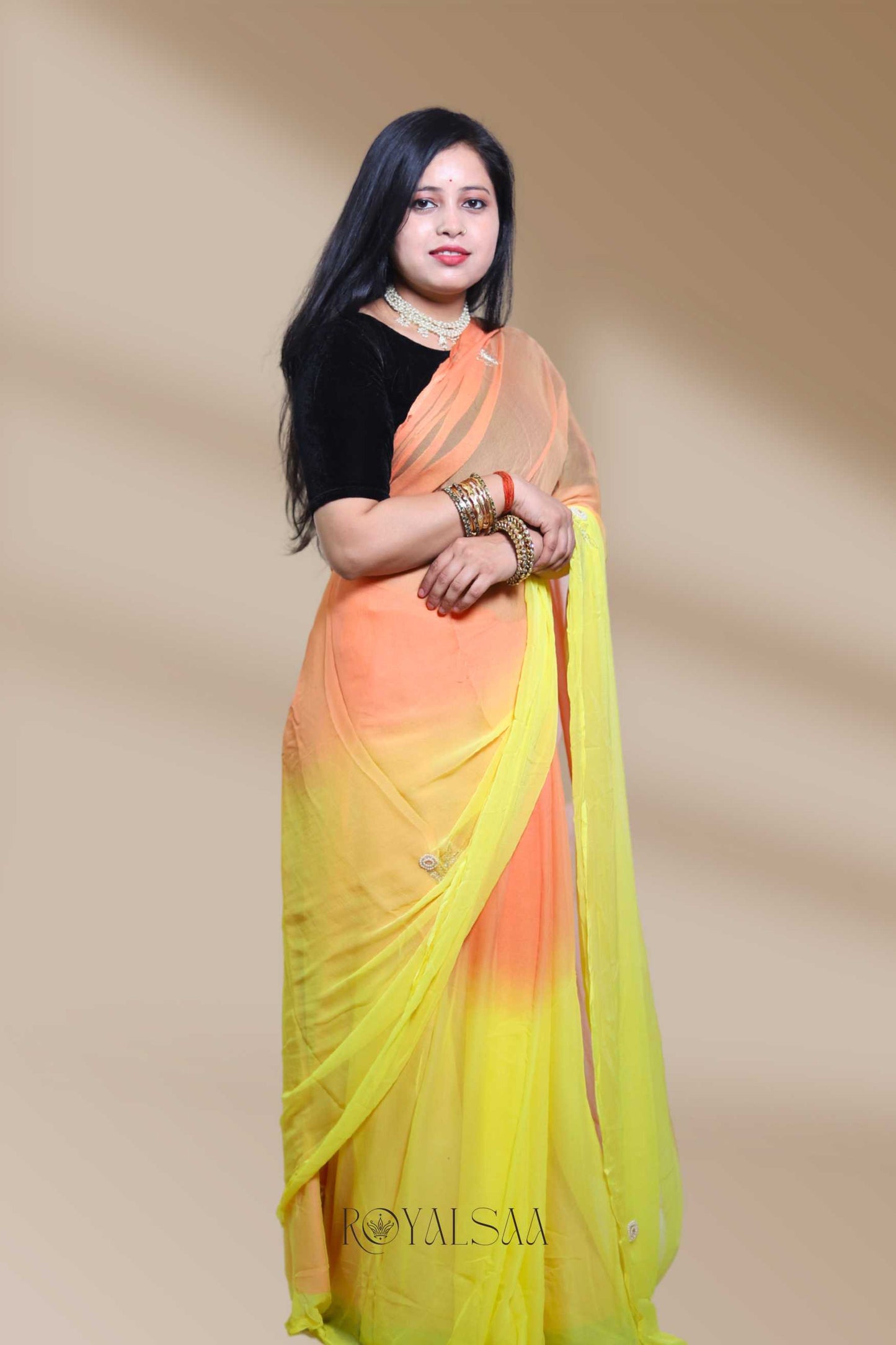 Nirmaan Butti Saree – Detailed Craftsmanship with 30+ Buttis