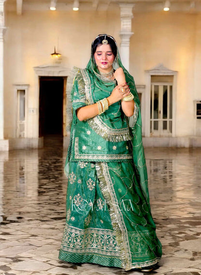 Mehroor Zayra Rajputi Poshak Set