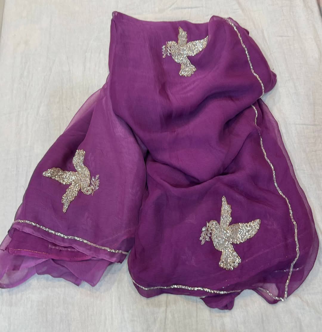 Gota Saree – Handcrafted Peacock Magic.